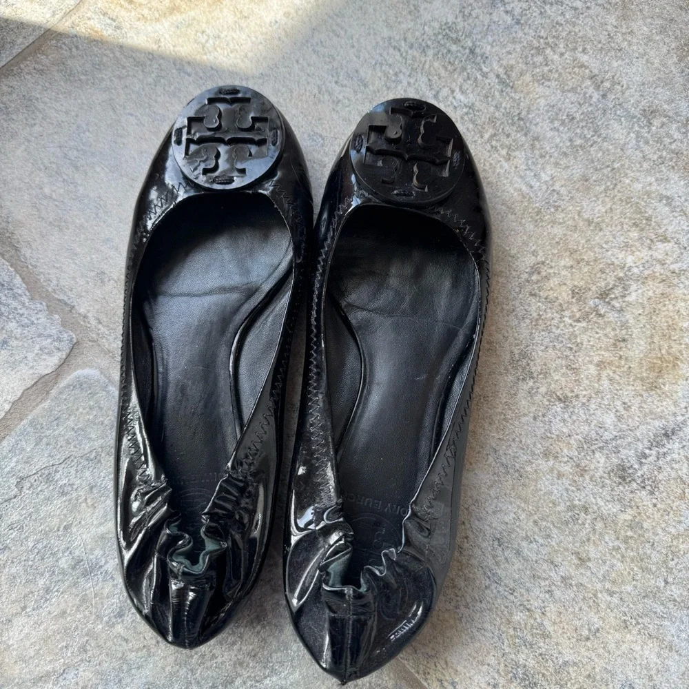 Tory Burch REVA Black Patent Leather Ballet Flats Size 6‎